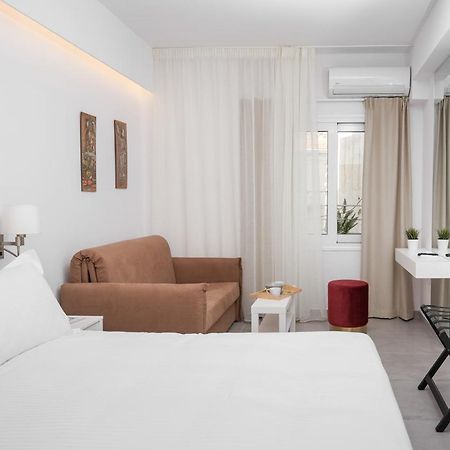The Square Six Appartement Athene Buitenkant foto
