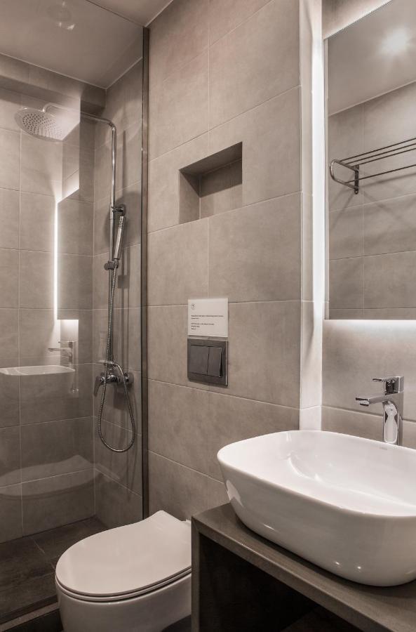 The Square Six Appartement Athene Buitenkant foto