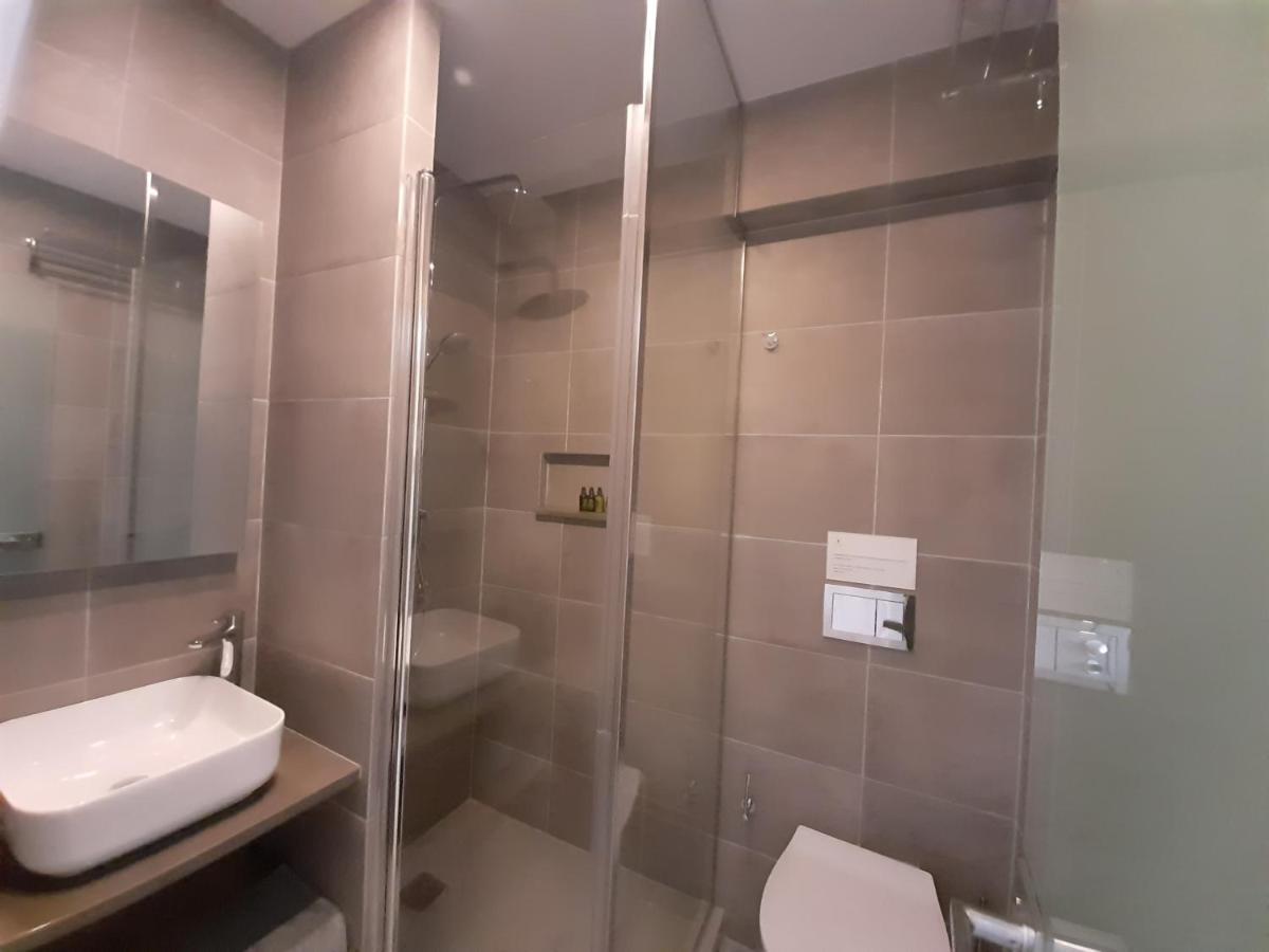 The Square Six Appartement Athene Buitenkant foto